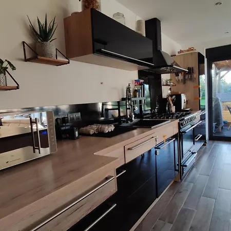 Maison Familiale Avec Jardin 12' 40'paris *